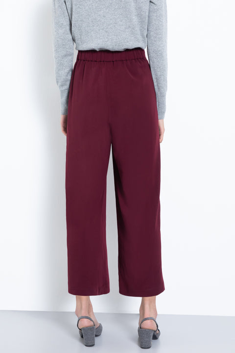 Comfortable pull-on stretch culotte pants - back view